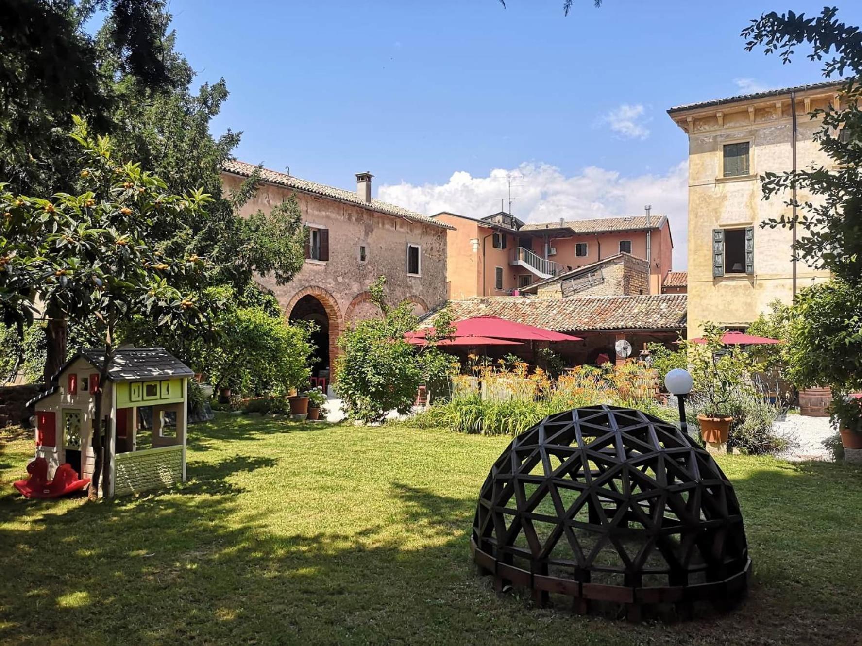 Villa Calicantus Bardolino Exteriör bild